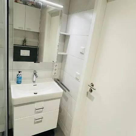 Accommodation For 2 Persons Close Main Station Ingolstadt Rum i privatbostad Ingolstadt