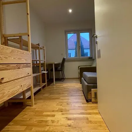 Accommodation For 2 Persons Close Main Station Ingolstadt *